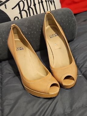Stuart Weitzman Camel‎ Peep-Toe Platform Pumps